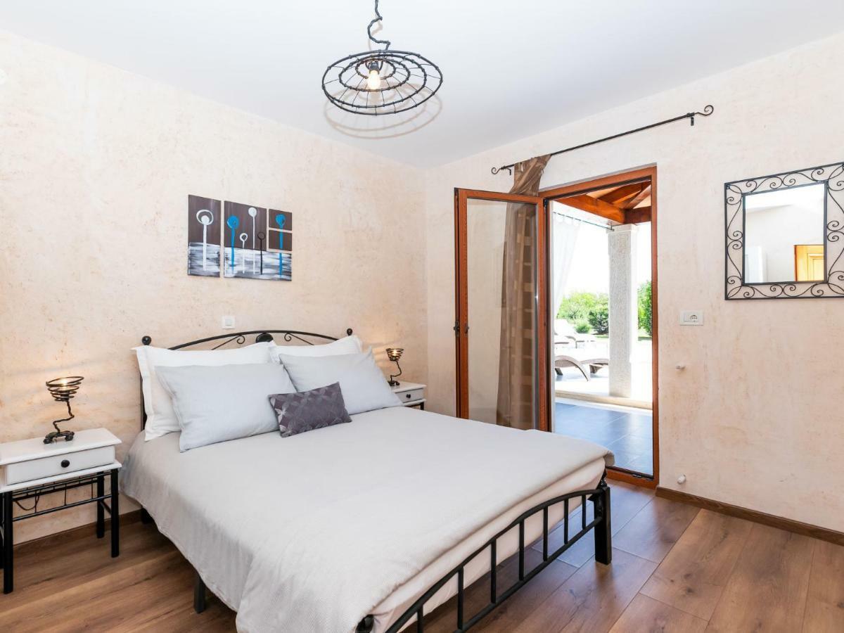 Holiday Home Poli Murvu By Interhome Sveti Petar u Sumi Exterior foto